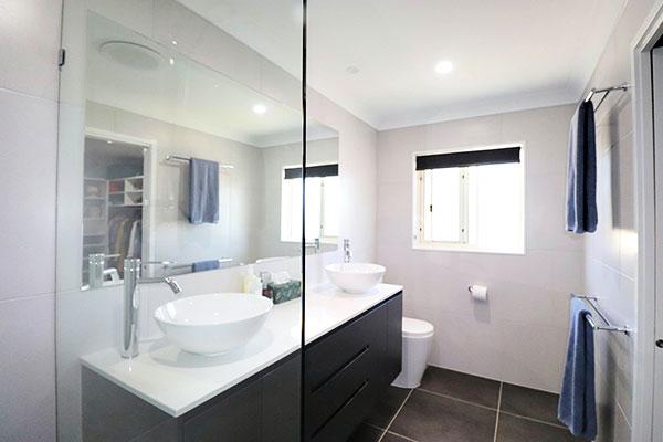 Ken Mckay Homes - Bathroom Renovation