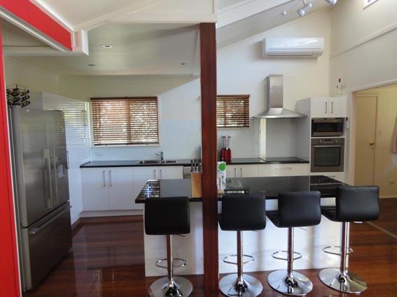 Ken Mckay Homes - Kitchen